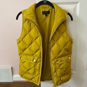 J.CREW quilted vest